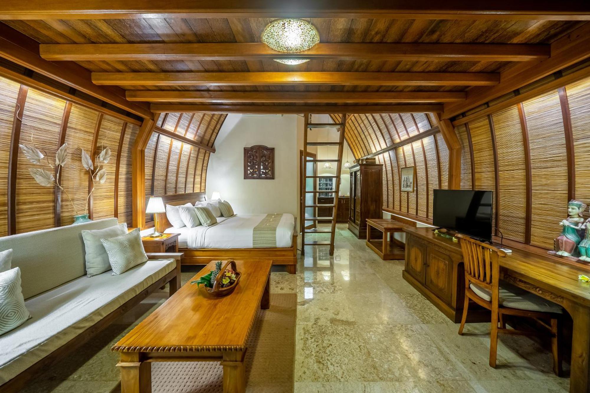 Klumpu Bali सहारा Sanur (Bali)